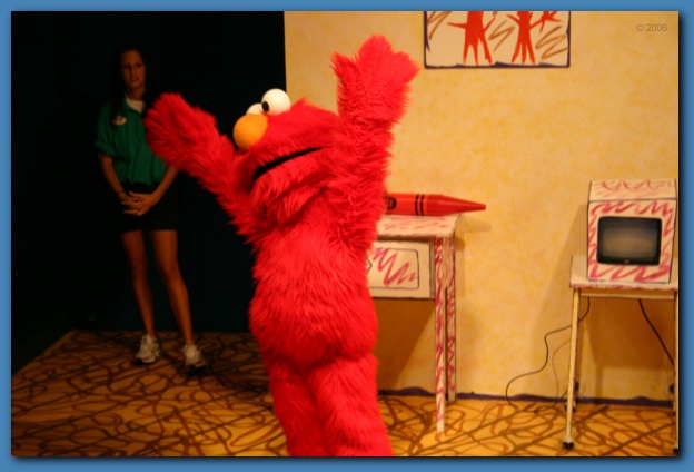 624x424 pixels (83K)